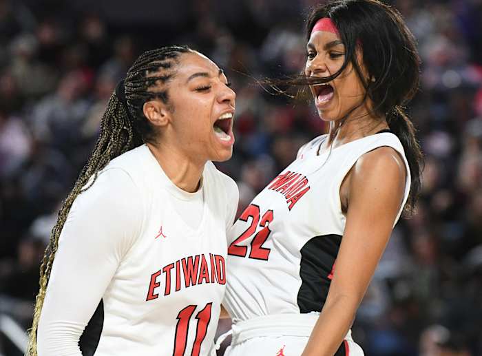 Etiwanda vs. Sierra Canyon in the CIF Southern Section Open Division girls basketball final at Cal Baptist University on Friday, Feb. 23, 2024.